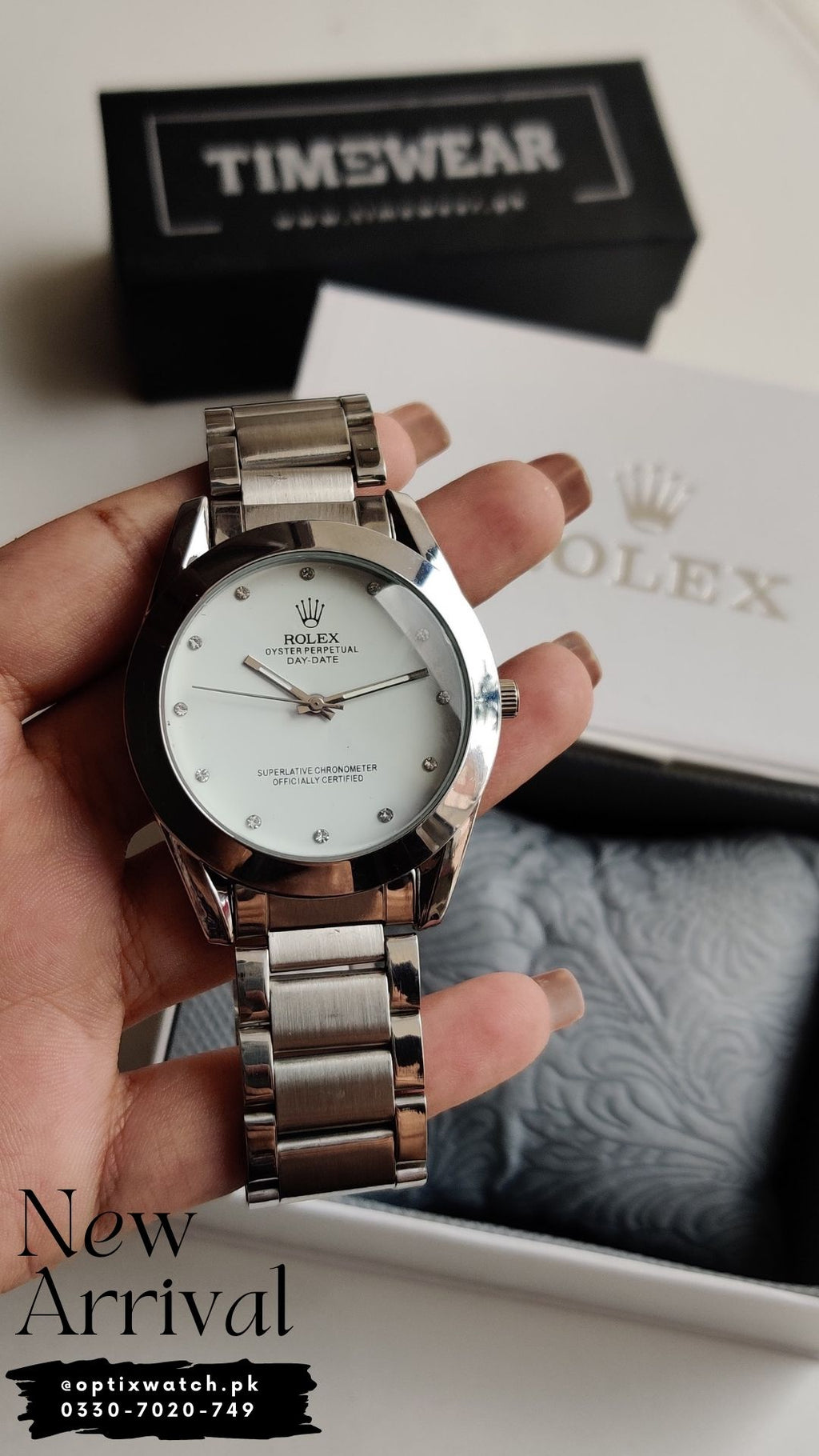 Rolex Gents BW  Reviews:            ⭐⭐⭐⭐(5876)